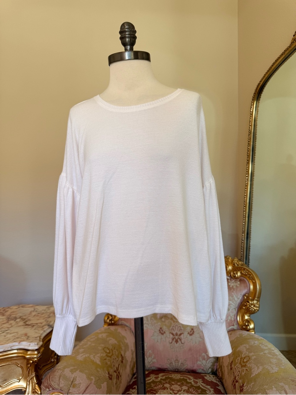 Abercrombie & Fitch White Balloon-Sleeve Pullover